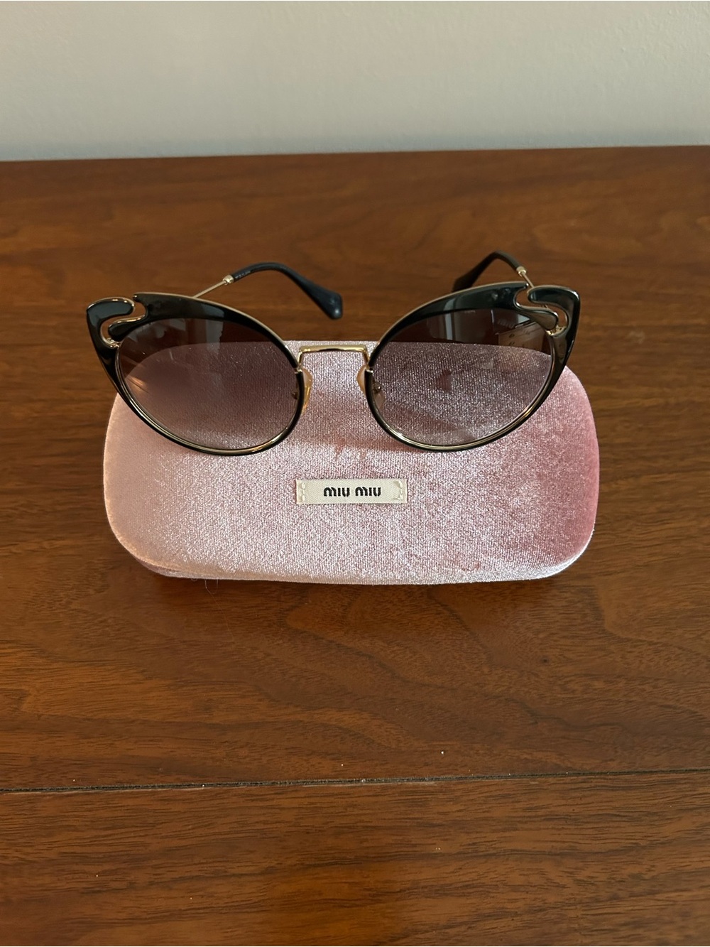 Miu Miu Black Cat-Eye Sunglasses - Picture 2 of 3